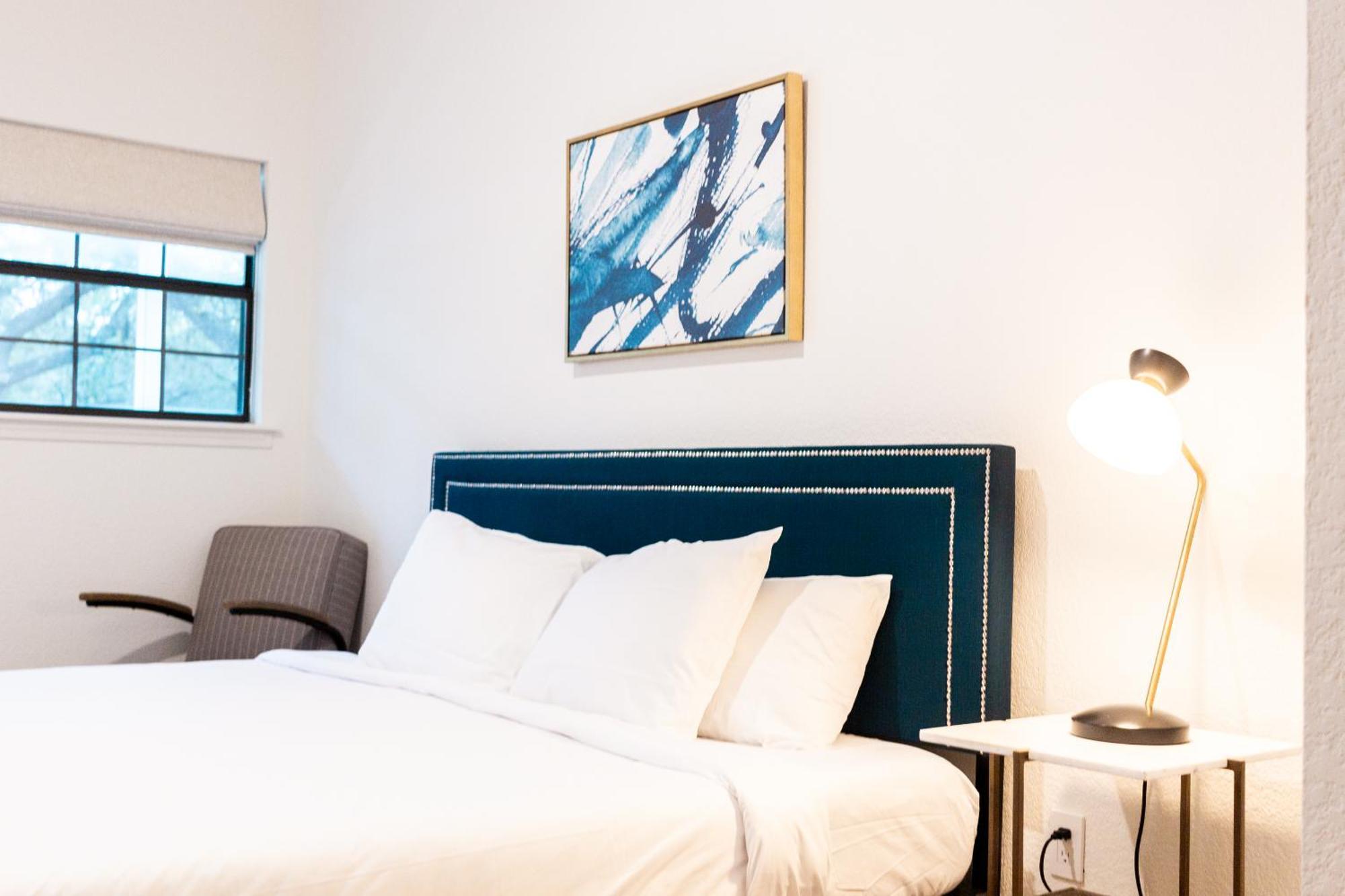 The Claire Hotel 캐니언 레이크 외부 사진